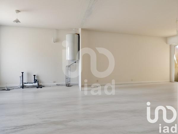 Maison à vendre 4 pièces 82 m² Nîmes-Saint-Césaire