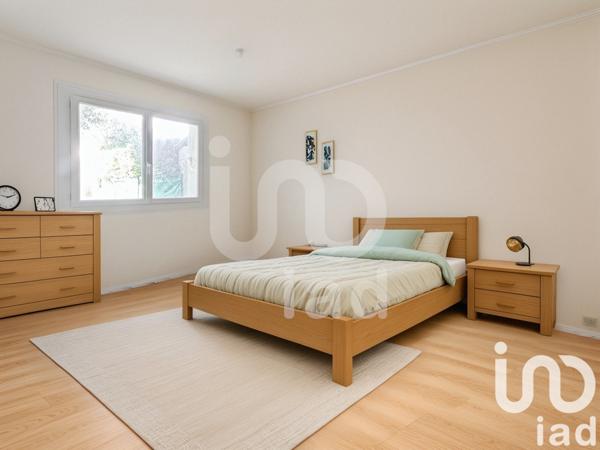 Maison à vendre 4 pièces 82 m² Nîmes-Saint-Césaire