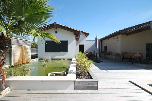 Propriété à vendre 6 pièces proche de MARMANDE (47) 2 maisons, dépôt/garage, piscine, terrain 4510m²