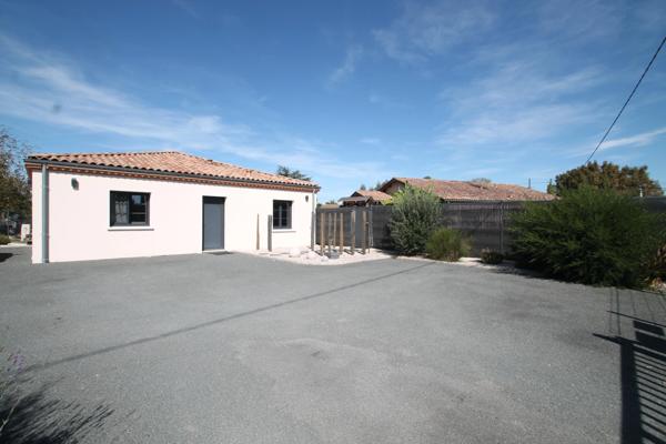 Propriété à vendre 6 pièces proche de MARMANDE (47) 2 maisons, dépôt/garage, piscine, terrain 4510m²