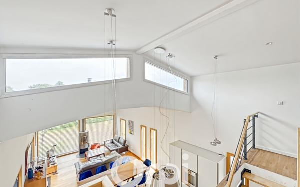 Maison à vendre    5 pièces • 154 m2 Nesmy