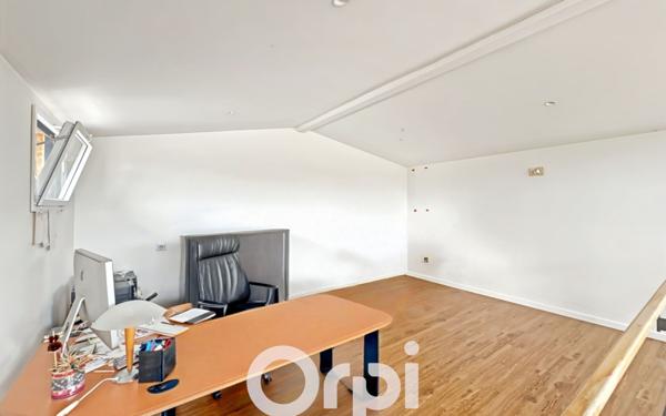 Maison à vendre    5 pièces • 154 m2 Nesmy