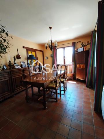 Maison à vendre à St Doulchard de 155m2