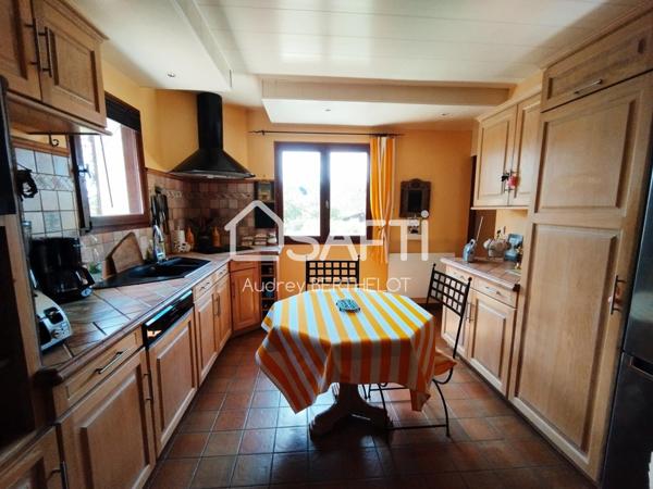Maison à vendre à St Doulchard de 155m2