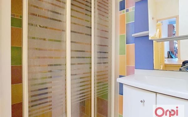 Maison à vendre    5 pièces • 134 m2 Issy-les-Moulineaux