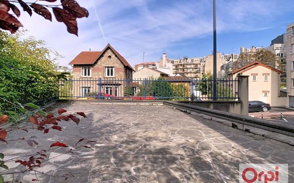Maison à vendre    5 pièces • 134 m2 Issy-les-Moulineaux