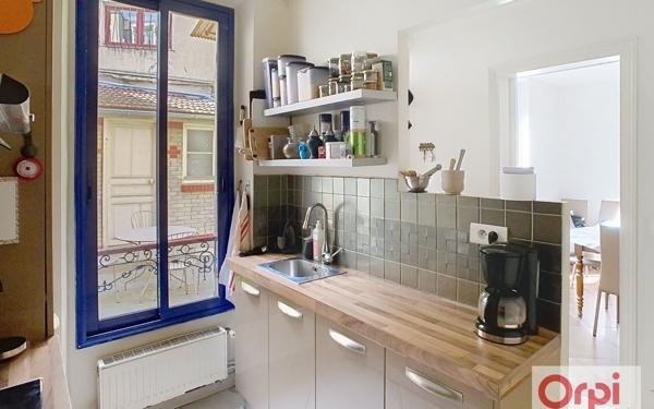 Maison à vendre    5 pièces • 134 m2 Issy-les-Moulineaux