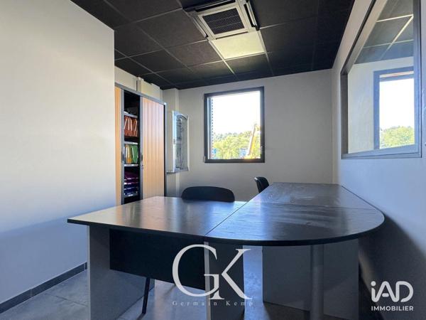 Local d’activité à vendre 275 m² Saint-Clair-de-la-Tour