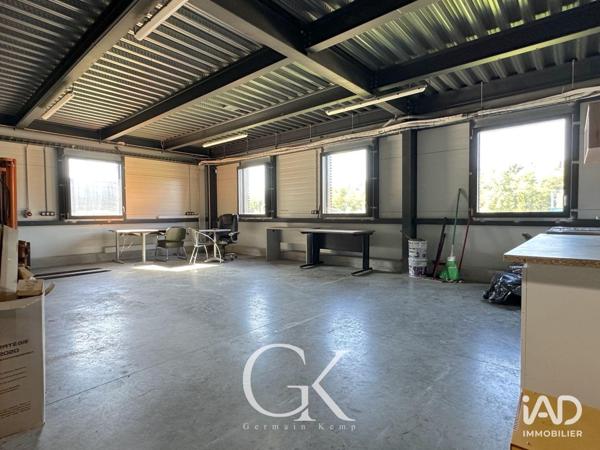 Local d’activité à vendre 275 m² Saint-Clair-de-la-Tour