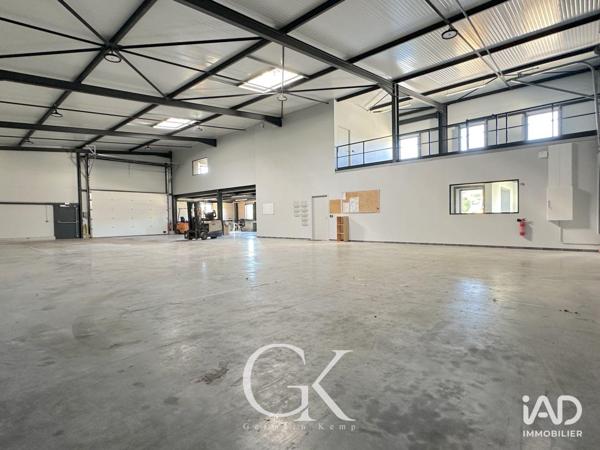 Local d’activité à vendre 275 m² Saint-Clair-de-la-Tour