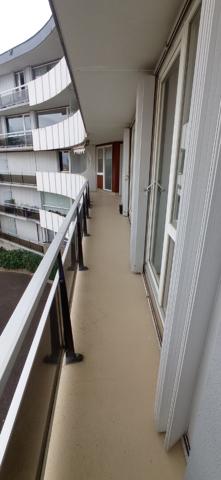 VENTE APPARTEMENT F3 TERRASSE GARAGE MONTLUCON Montlucon