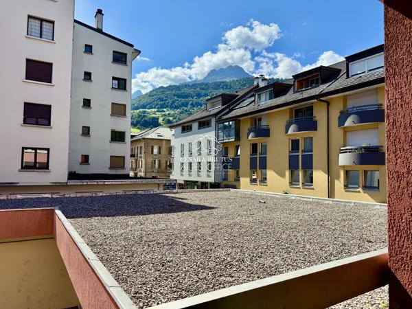 Sallanches hyper centre, appartement 2 pièces, 1 chambre, 26,56 M2, balcon/ loggia, cave;