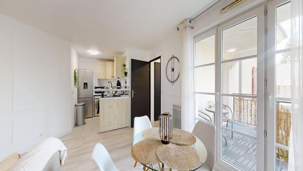 Appartement Vaureal 2 pièce(s)