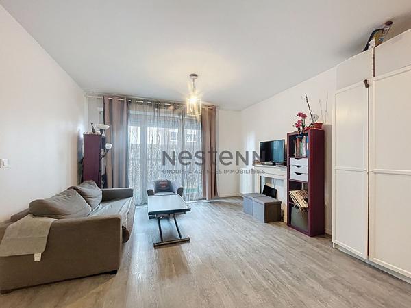 Appartement 2 pièces dernier étage, À deux pas du téléphérique de Créteil !