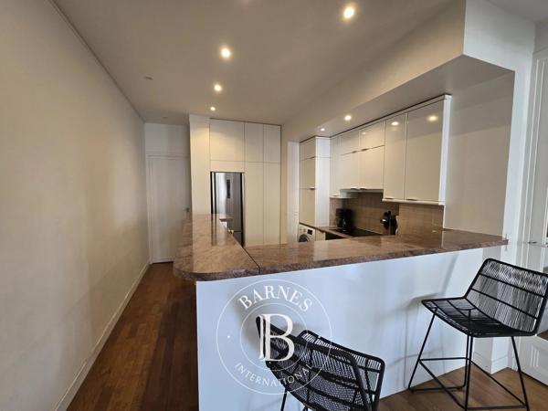 Paris 16ème, Appartement 2 Chambres -  112 m² à vendre