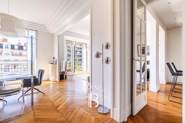 Paris 16ème, Appartement 2 Chambres -  112 m² à vendre