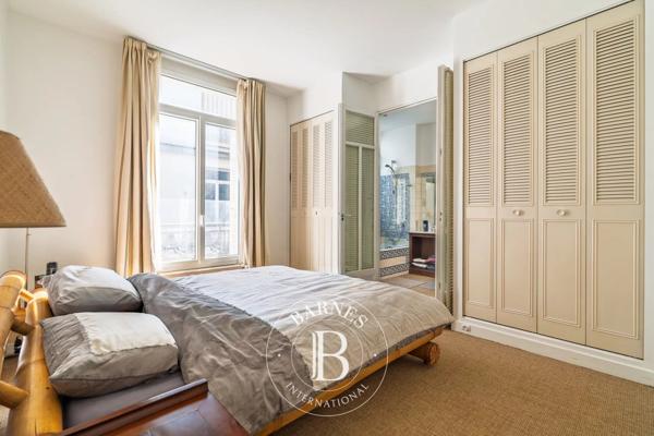 Paris 16ème, Appartement 2 Chambres -  112 m² à vendre