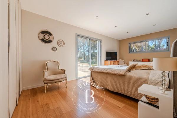 Aix-en-Provence, Maison 5 Chambres -  235 m² à vendre