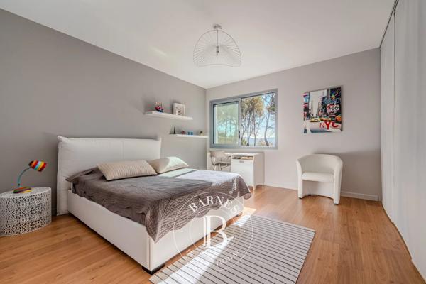 Aix-en-Provence, Maison 5 Chambres -  235 m² à vendre