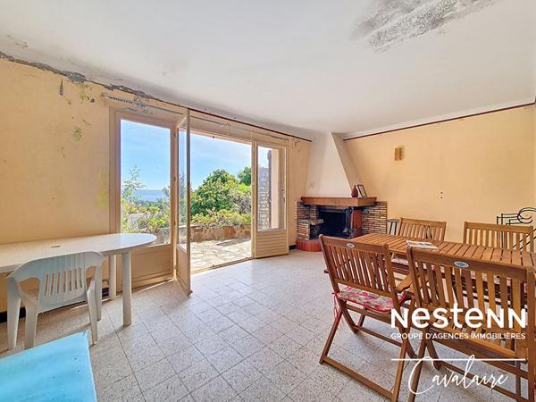 Terrain à fort potentiel avec maison des années 60 à rénover