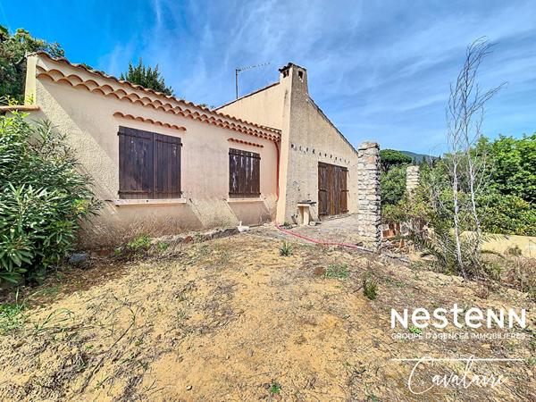 Terrain à fort potentiel avec maison des années 60 à rénover