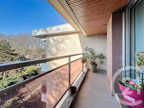 Appartement F5 à vendre  5 pièces - 87,61 m2 EPINAY SUR SEINE - 93