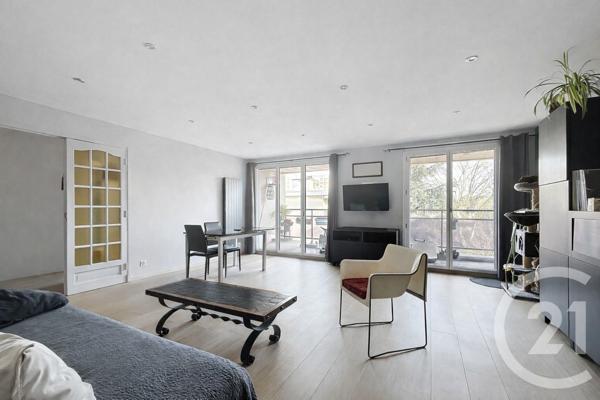 Appartement F5 à vendre  5 pièces - 87,61 m2 EPINAY SUR SEINE - 93