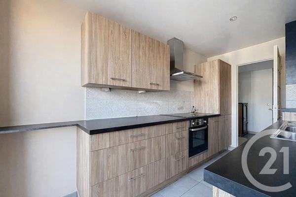 Appartement F5 à vendre  5 pièces - 87,61 m2 EPINAY SUR SEINE - 93