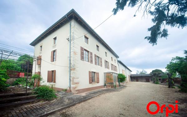 Maison à vendre    7 pièces • 225 m2 Viré