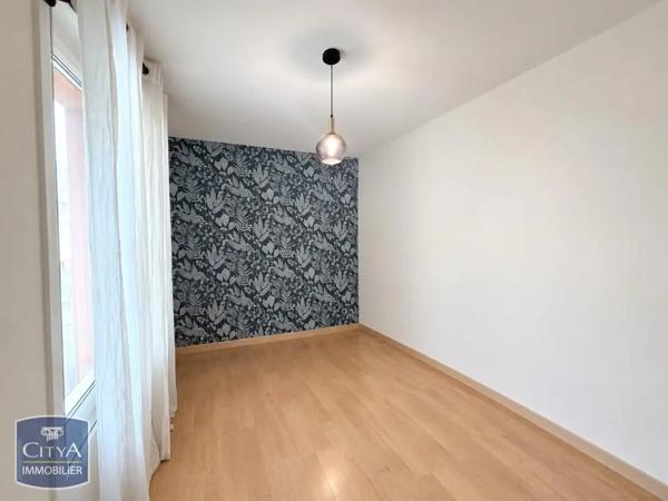 Appartement à louer 3 pièces 62.95m² Le Mans (72000)