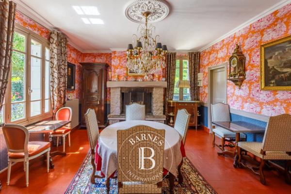 Tourgéville, Propriété 8 Chambres -  330 m² à vendre