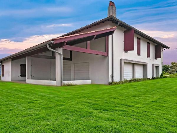 Maison d'architecte 307 M2, TERRAIN 6000 M2