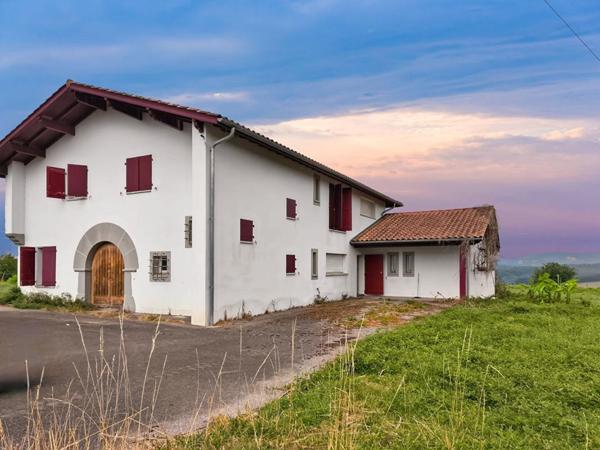 Maison d'architecte 307 M2, TERRAIN 6000 M2