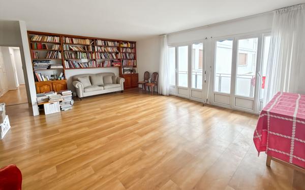 Appartement à vendre    3 pièces • 88,88 m2 Orléans