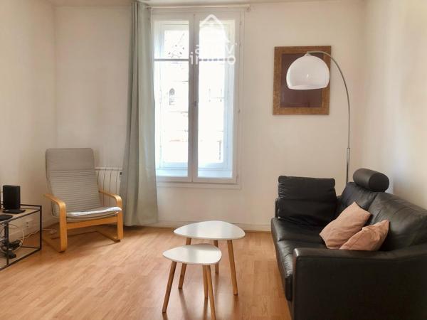 Immeuble
                                                                                                                                                
                                                                                                                                                
                                                                                                                                                
                                                    
                                                                                                                                                                                                                                                                                                                        290  m²                                                                                                                                                                                                         3 etage(s)
