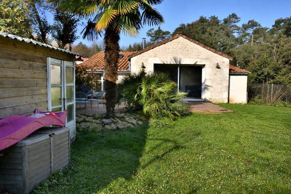 À vendre - Maison ancienne, 4 pièces située à Meschers-sur-Gironde (17132)