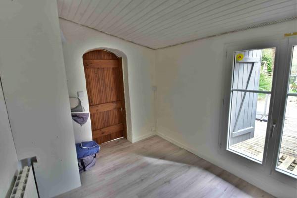 À vendre - Maison ancienne, 4 pièces située à Meschers-sur-Gironde (17132)