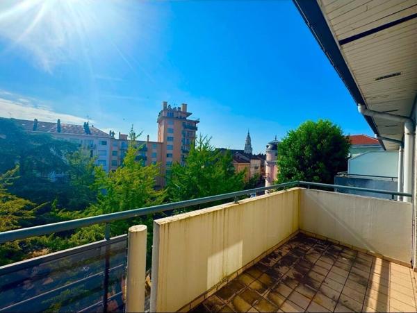 Appartement 3 pièces 68m² à vendre à Bourg-en-Bresse 01000