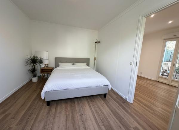 Maison avec jardin – Nanterre, proche La Défense et Puteaux