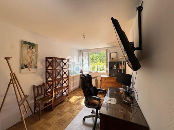 APPARTEMENT À VENDRE DE 5 PIÈCES DE 82,27 M²