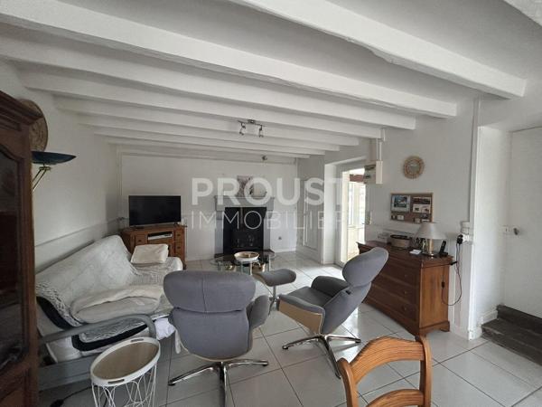 En exclusivité secteur fressines maison 4,chambres avec jardin .