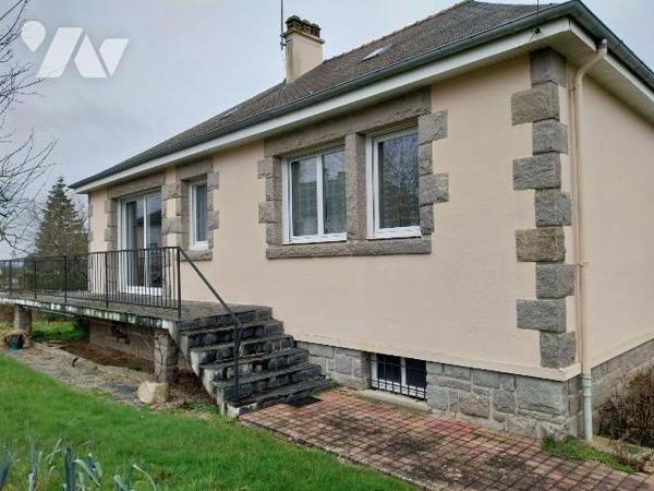 Maison à Vendre à Vitré (35500) en Ille-et-Vilaine (35)

Dans un quartier plaisant et calme, ...