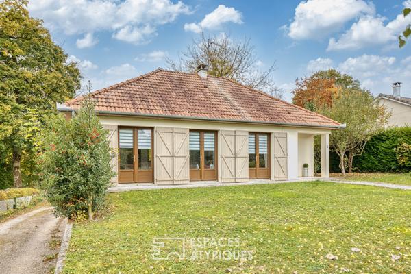 Maison de plain-pied vue sur lac