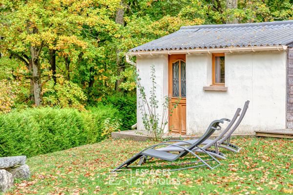 Maison de plain-pied vue sur lac