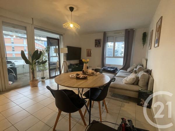 Appartement F3 à vendre  3 pièces - 67,12 m2 GRENOBLE - 38