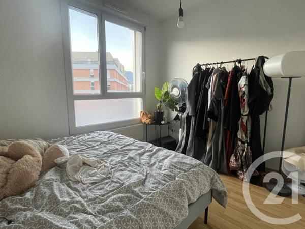 Appartement F3 à vendre  3 pièces - 67,12 m2 GRENOBLE - 38