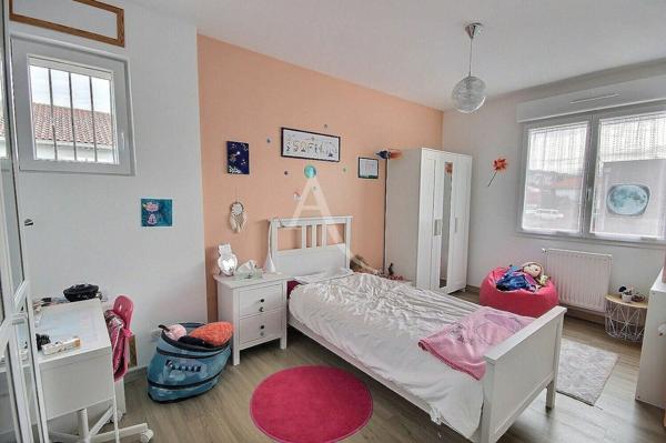 Hauts de Billère maison 7 pièces et garage