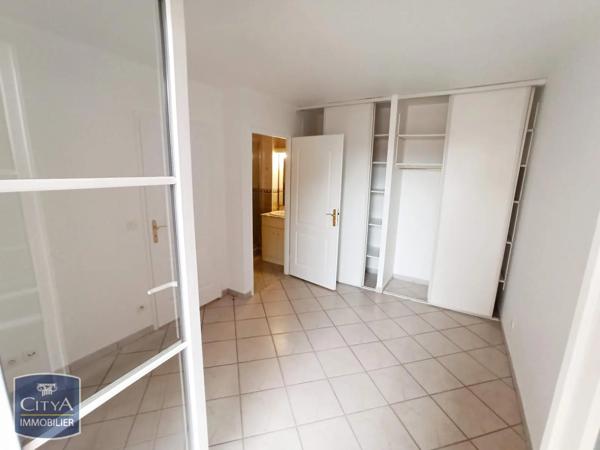 Appartement à louer 2 pièces 48.81m²