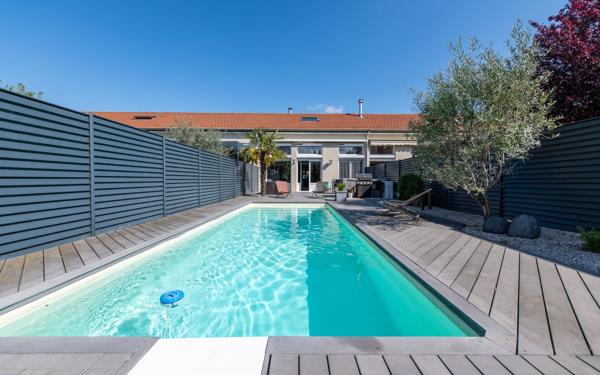 Appartement à vendre    4 pièces • 185 m2 Lorette