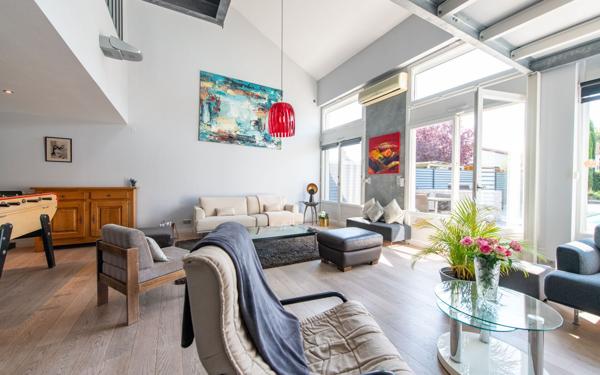 Appartement à vendre    4 pièces • 185 m2 Lorette